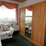 Am Hirtenberg