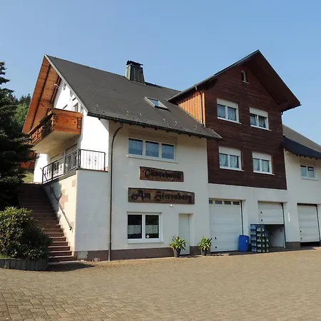 Apartmán Gaestehaus Am Hirtenberg
