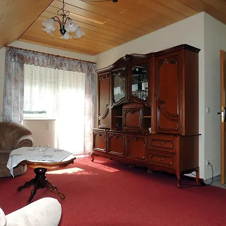 Gaestehaus Am Hirtenberg Appartement