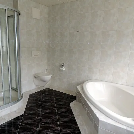 Gaestehaus Am Hirtenberg *