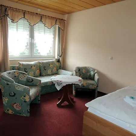Gaestehaus Am Hirtenberg Breitenbrunn/Erzgeb.