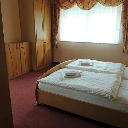 Gaestehaus Am Hirtenberg