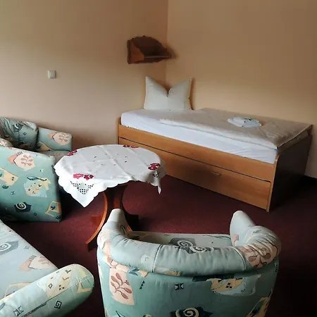 Apartmán Gaestehaus Am Hirtenberg *