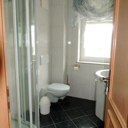 Appartement Gaestehaus Am Hirtenberg